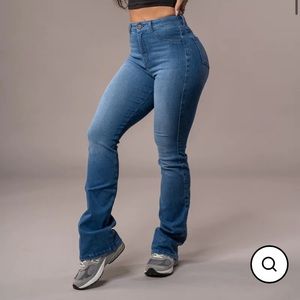 FITJEANS FLARED DENIM